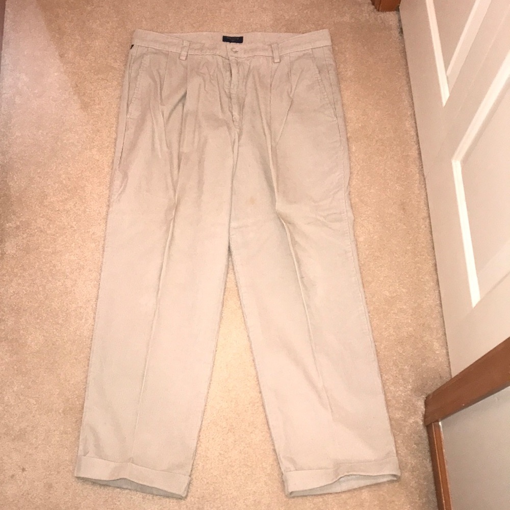 Men’s tan corduroy pants